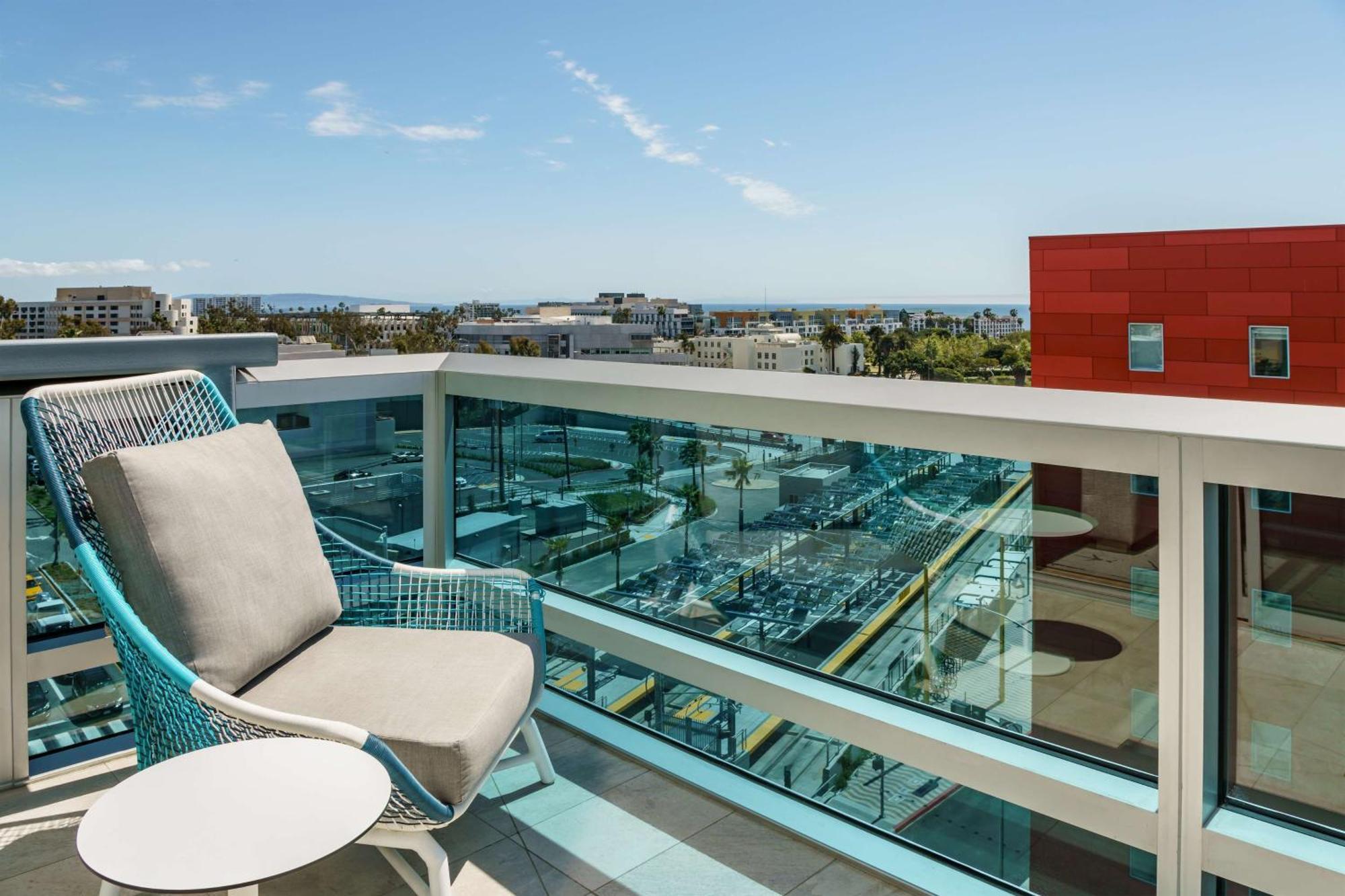 Hampton Inn & Suites Santa Monica Buitenkant foto