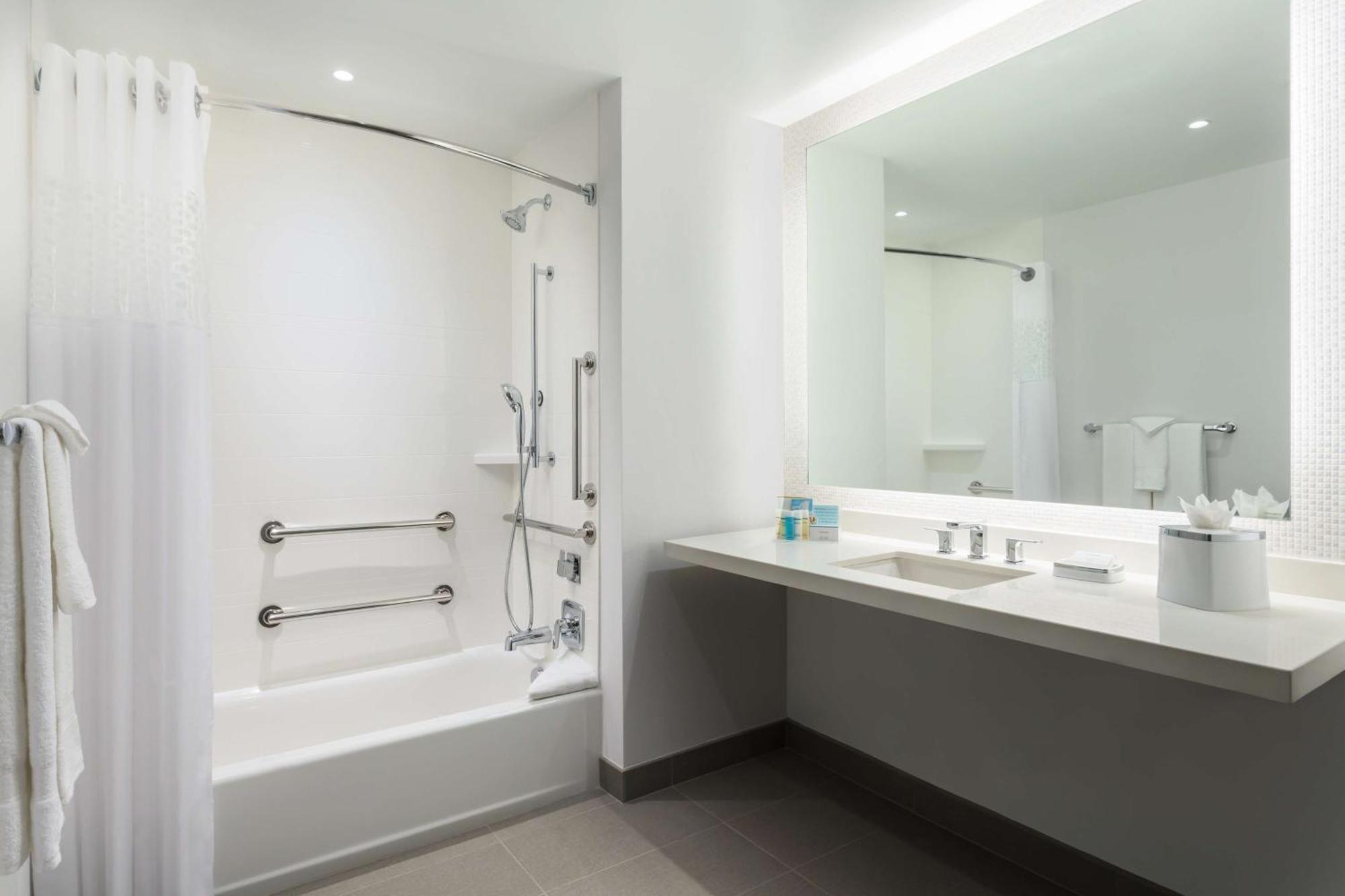 Hampton Inn & Suites Santa Monica Buitenkant foto